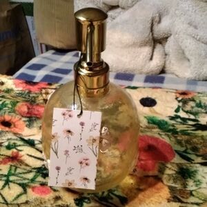 Luxurious Gold Floral Hand Soap Dispenser